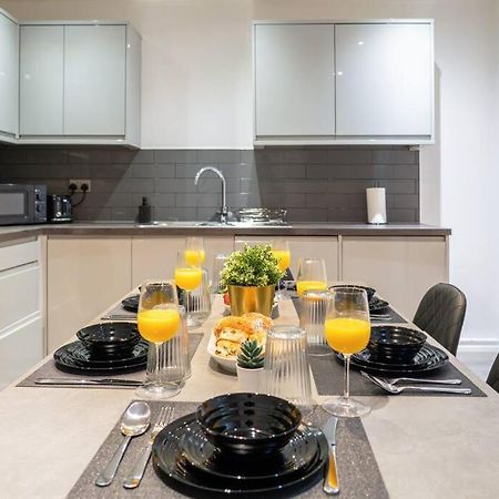 Urban Comfort Getaway- Leicester City Centre ภายนอก รูปภาพ