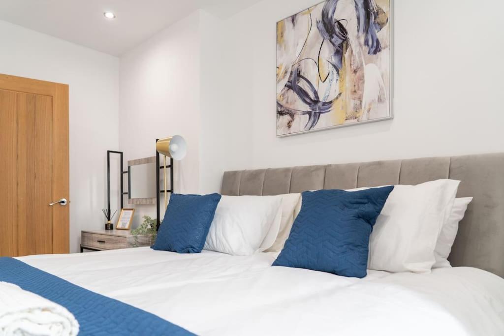 Urban Comfort Getaway- Leicester City Centre ภายนอก รูปภาพ